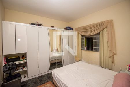 Quarto Suíte de casa para alugar com 4 quartos, 360m² em Bom Jesus, Contagem