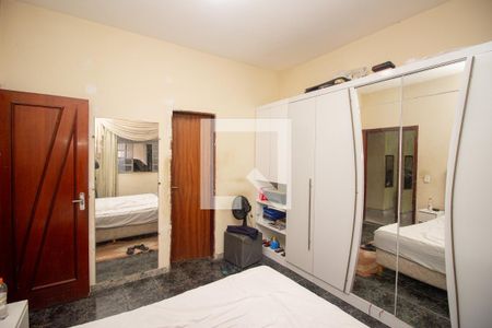 Quarto Suíte de casa para alugar com 4 quartos, 360m² em Bom Jesus, Contagem
