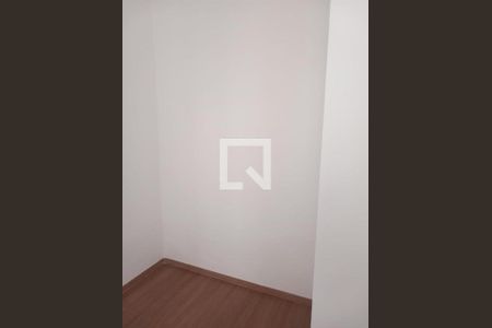 Quarto de apartamento para alugar com 2 quartos, 32m² em Costa E Silva, Porto Alegre