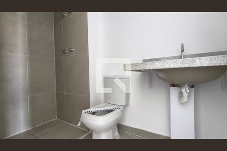 Banheiro de kitnet/studio à venda com 1 quarto, 24m² em Ipiranga, São Paulo