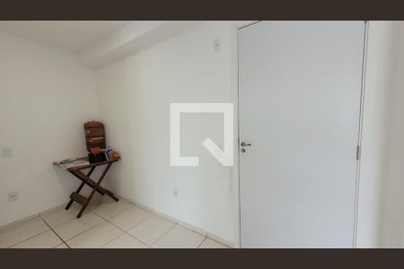 Sala de apartamento para alugar com 2 quartos, 50m² em Guadalupe, Rio de Janeiro