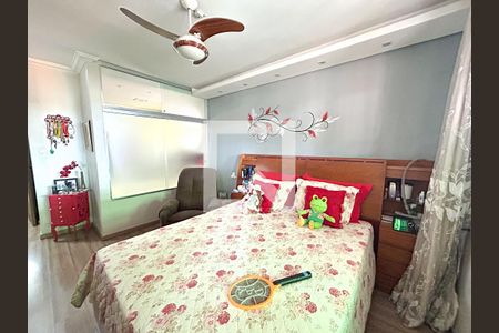 Casa à venda com 5 quartos, 266m² em Parque Recreio, Belo Horizonte