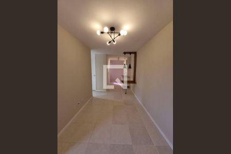 Apartamento à venda com 2 quartos, 45m² em Camorim, Rio de Janeiro