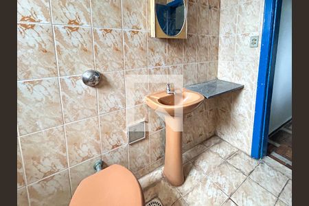 Casa para alugar com 4 quartos, 200m² em Glória, Belo Horizonte