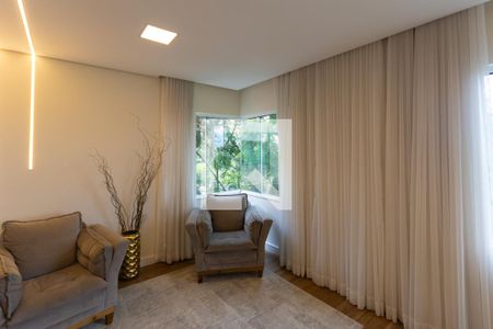 Sala de casa de condomínio para alugar com 4 quartos, 240m² em Vila Albertina, São Paulo