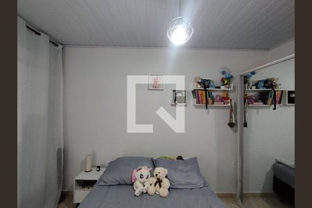 Quarto de casa à venda com 8 quartos, 130m² em Jardim Sao Saverio, São Paulo