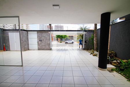 Garagem de casa para alugar com 4 quartos, 370m² em Balneario Flórida, Praia Grande