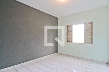 Quarto 1 de casa para alugar com 3 quartos, 170m² em Vila Albertina, São Paulo