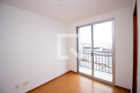 Quarto Suíte de apartamento à venda com 3 quartos, 66m² em Cabral, Contagem