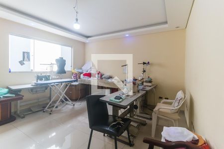 Sala 2 de casa para alugar com 2 quartos, 227m² em Vila Arbame, Poá