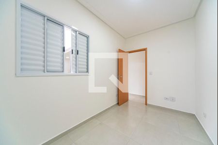 Quarto 1 de apartamento para alugar com 2 quartos, 56m² em Jardim Santo Alberto, Santo André