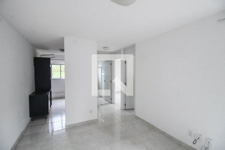 Sala de apartamento para alugar com 2 quartos, 42m² em Santa Amélia, Belford Roxo