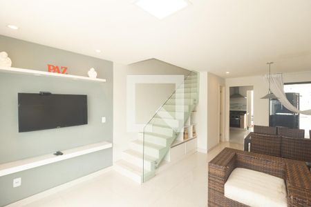 Sala de casa para alugar com 3 quartos, 150m² em Guaratiba, Rio de Janeiro