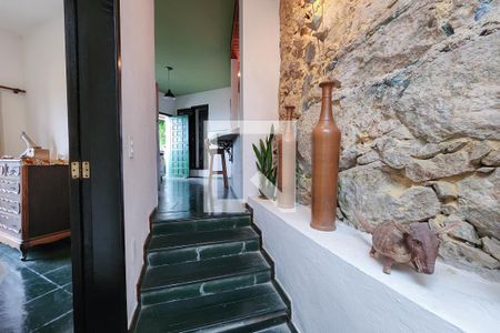 Corredor de casa à venda com 3 quartos, 250m² em Catete, Rio de Janeiro