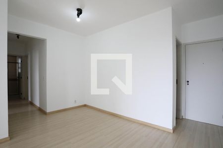 Sala de apartamento para alugar com 3 quartos, 90m² em Jardim Armenia, Mogi das Cruzes