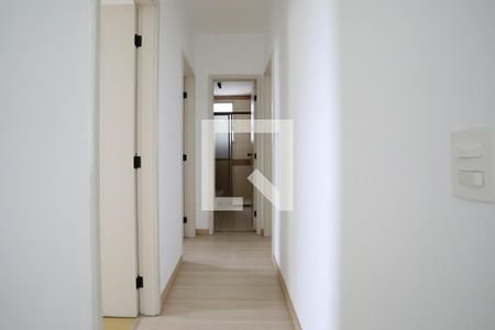Corredor de apartamento para alugar com 3 quartos, 90m² em Jardim Armenia, Mogi das Cruzes