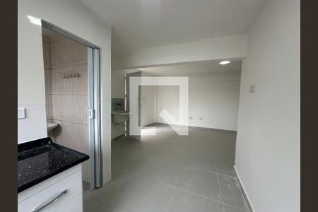Sala/Cozinha de casa para alugar com 1 quarto, 70m² em Jardim Silveira, Barueri