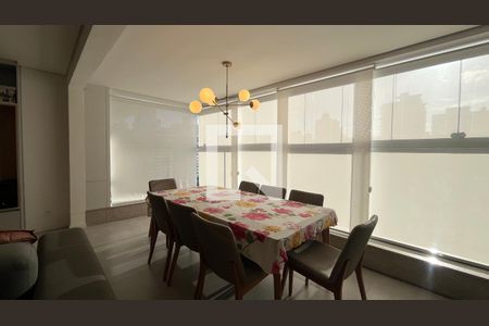 Apartamento à venda com 3 quartos, 114m² em Cambuí, Campinas