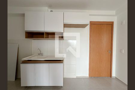 Sala/Cozinha de apartamento para alugar com 2 quartos, 36m² em Lapa, São Paulo