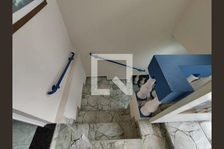 Escada de casa de condomínio à venda com 5 quartos, 234m² em São João Climaco, São Paulo