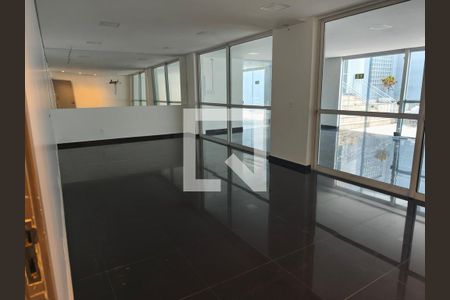 Casa para alugar com 4 quartos, 497m² em Cidade Jardim, Belo Horizonte