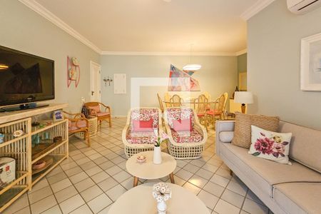 Sala de apartamento para alugar com 2 quartos, 110m² em Balneario Guarujá, Guarujá