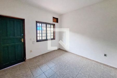 Sala de kitnet/studio para alugar com 1 quarto, 25m² em Engenho do Mato, Niterói