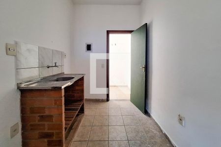 Cozinha de kitnet/studio para alugar com 1 quarto, 26m² em Engenho do Mato, Niterói