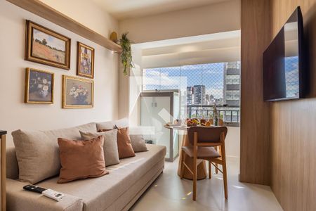 Sala de kitnet/studio para alugar com 1 quarto, 24m² em Vila Nova Conceição, São Paulo