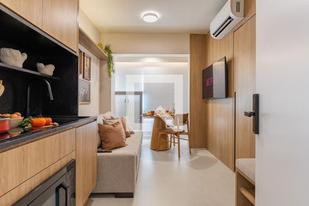 Cozinha de kitnet/studio para alugar com 1 quarto, 24m² em Vila Nova Conceição, São Paulo