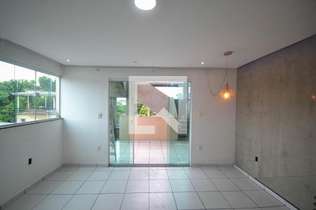 Sala de casa para alugar com 3 quartos, 86m² em Prata, Nova Iguaçu