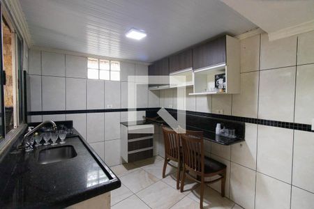 Cozinha de casa para alugar com 2 quartos, 100m² em Jardim Japao, São Paulo