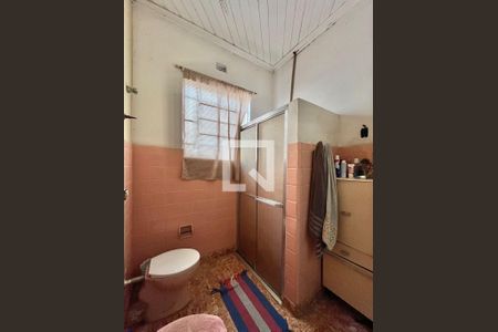 Banheiro de casa para alugar com 3 quartos, 301m² em Cambuí, Campinas