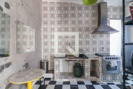 Cozinha de casa para alugar com 1 quarto, 60m² em Jardim das Esmeraldas, São Paulo