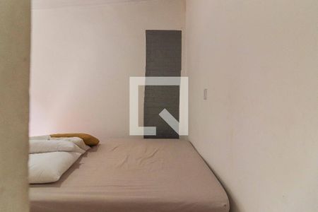 Quarto 1 de casa para alugar com 1 quarto, 60m² em Jardim das Esmeraldas, São Paulo