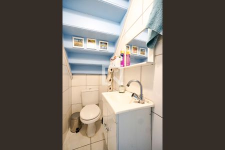 Lavabo de casa para alugar com 2 quartos, 120m² em Penha de França, São Paulo