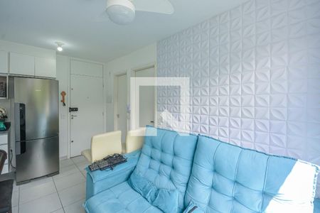 Sala de apartamento para alugar com 2 quartos, 34m² em Jurubatuba, São Paulo