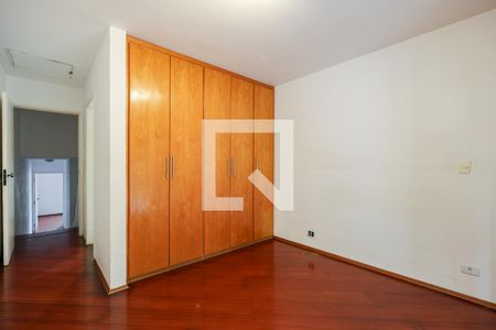 Suíte de casa à venda com 3 quartos, 125m² em Paraíso do Morumbi, São Paulo