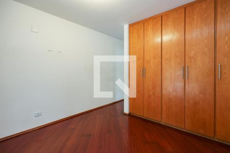 Suíte de casa à venda com 3 quartos, 125m² em Paraíso do Morumbi, São Paulo