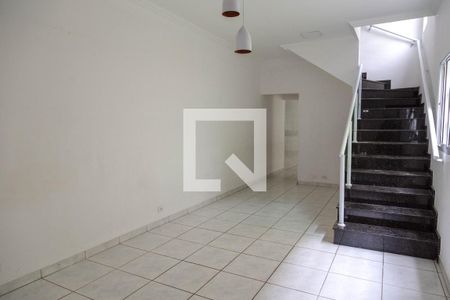 Casa à venda com 3 quartos, 207m² em Jardim Bela Vista, Guarulhos