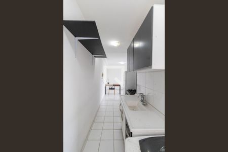 Sala/Cozinha/Área de Serviço de apartamento à venda com 2 quartos, 56m² em Jardim Santo Antonio, São Paulo