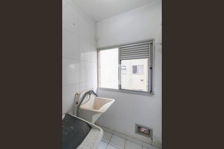 Sala/Cozinha/Área de Serviço de apartamento à venda com 2 quartos, 56m² em Jardim Santo Antonio, São Paulo