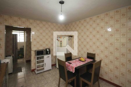 Casa para alugar com 5 quartos, 200m² em Jardim Colorado, São Paulo