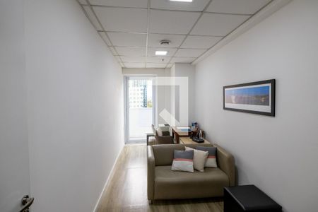 Sala 1 de kitnet/studio à venda com 1 quarto, 40m² em Alphaville Industrial, Barueri