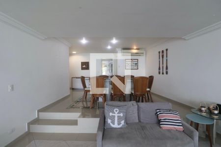 Sala de apartamento para alugar com 4 quartos, 220m² em Morro do Maluf, Guarujá