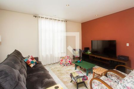 Casa para alugar com 4 quartos, 395m² em Santo Amaro, São Paulo