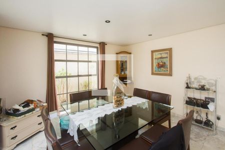 Casa para alugar com 4 quartos, 395m² em Santo Amaro, São Paulo