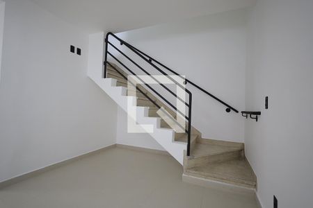 Sala de casa para alugar com 3 quartos, 147m² em Vila América, Santo André