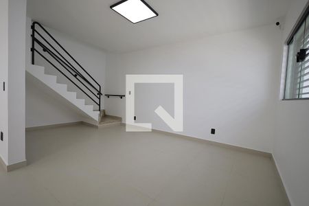 Sala de casa para alugar com 3 quartos, 147m² em Vila América, Santo André
