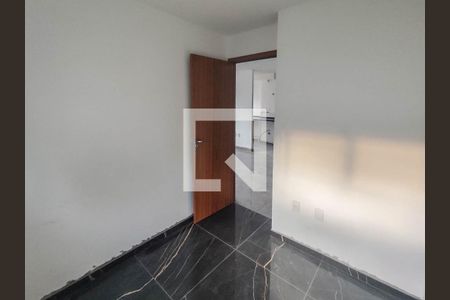 Quarto 2 de apartamento para alugar com 2 quartos, 69m² em Anchieta, Nilópolis